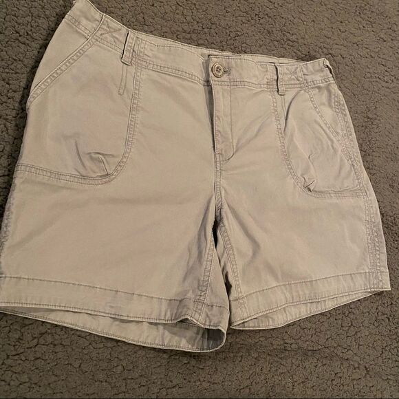 Eddie Bauer Shorts  - Picture 2 of 14